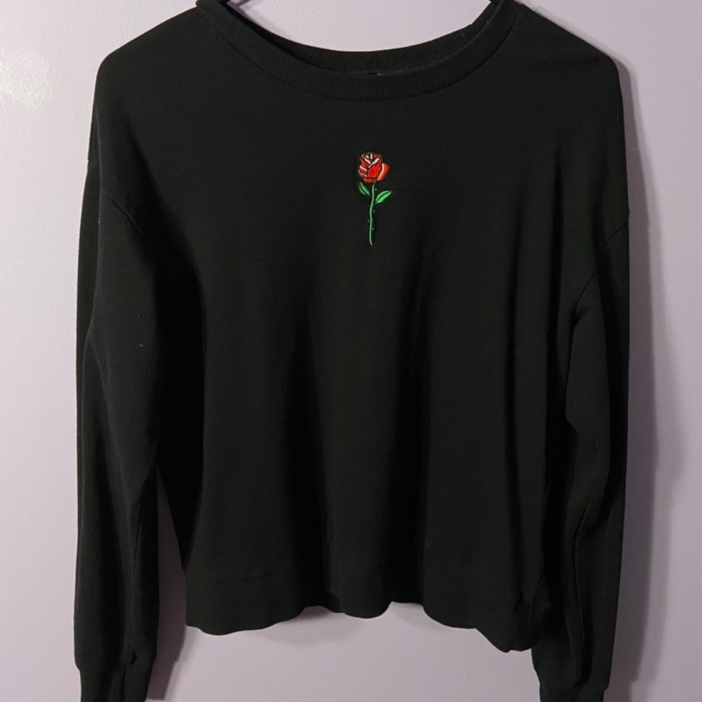 Embroidered Rose Crewneck